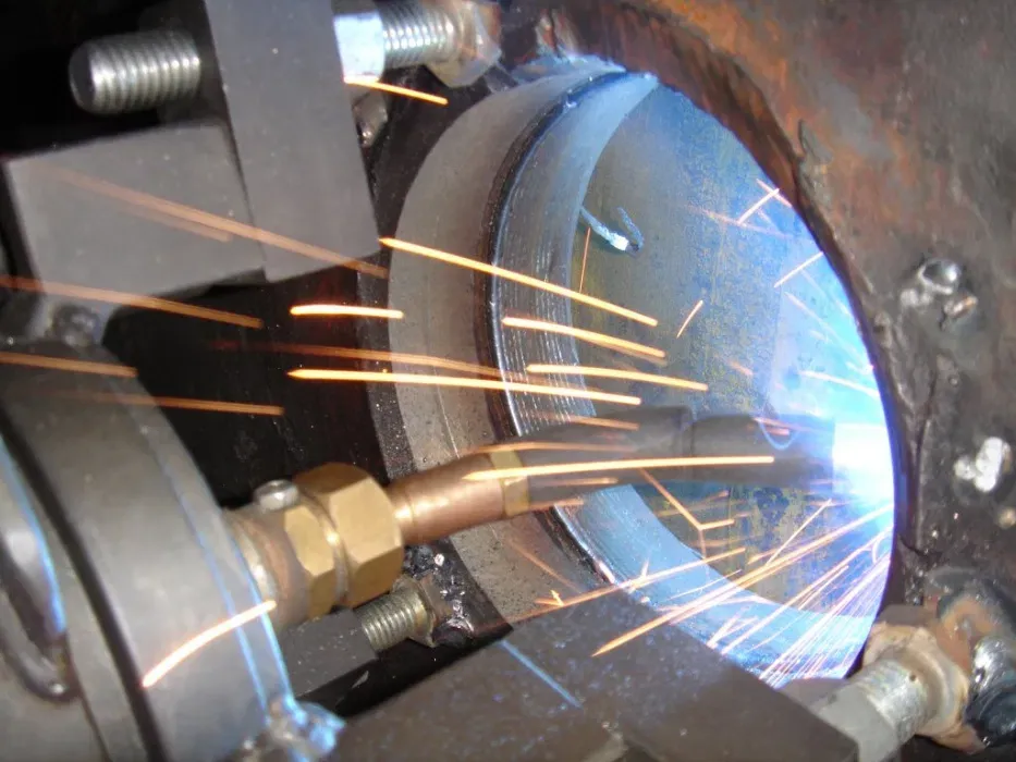 Расточка проушин гидроцилиндров